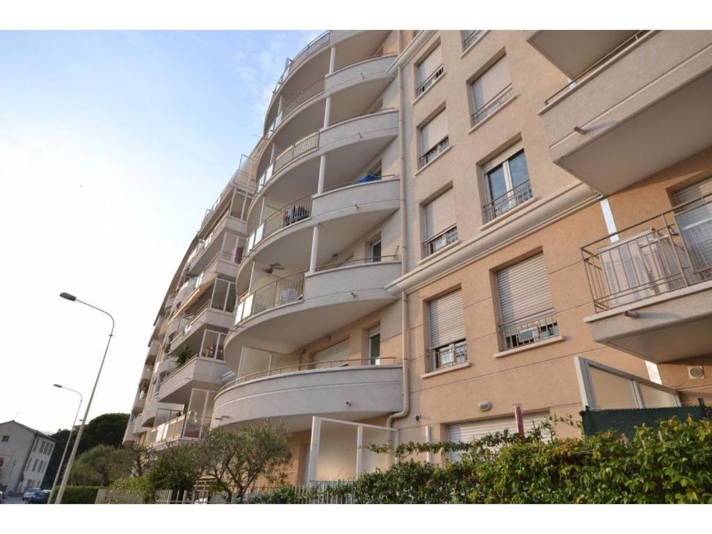 T2 Vue Dégagée Colline, à Pieds, 4 Pax Appartement *